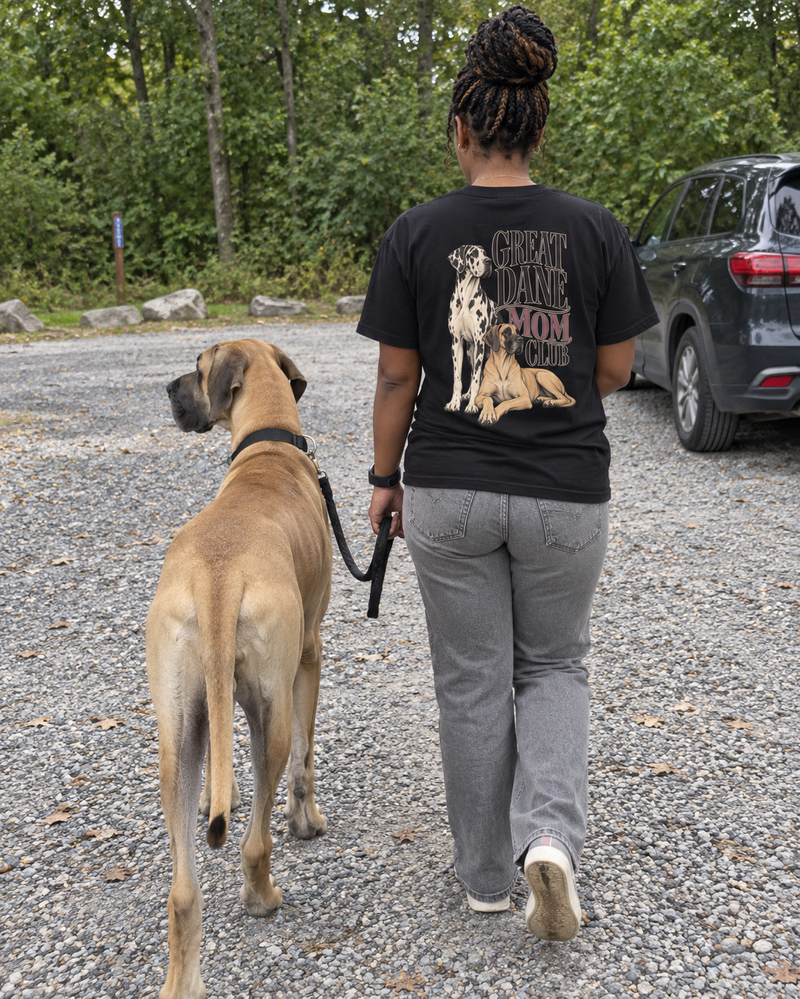 Great Dane Mom Club - T-shirt — photo naturelle avec son chien