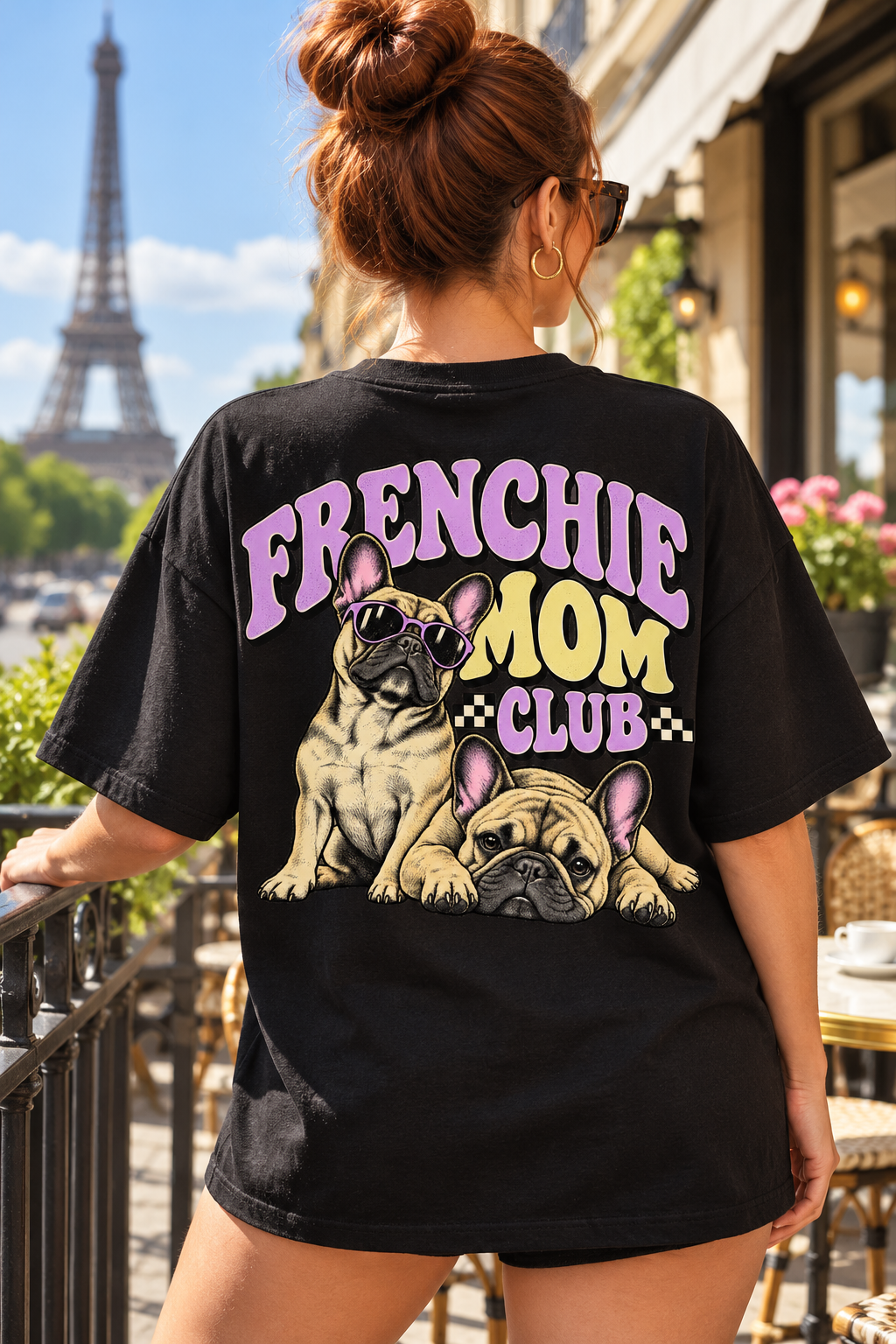 Frenchie Mom Club — T-shirt porté de dos