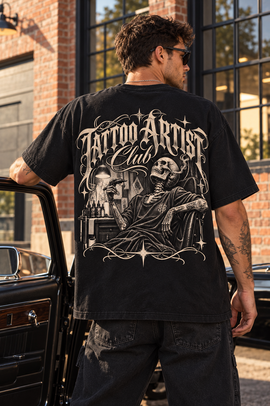 tattoo-artist-club — mockup lifestyle, vue de dos